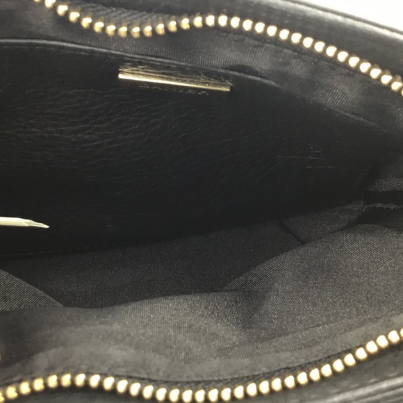 Danier Bag - Picture 9 of 16